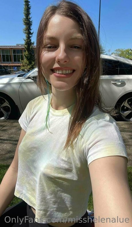 misshelenalue estrella exclusiva galería