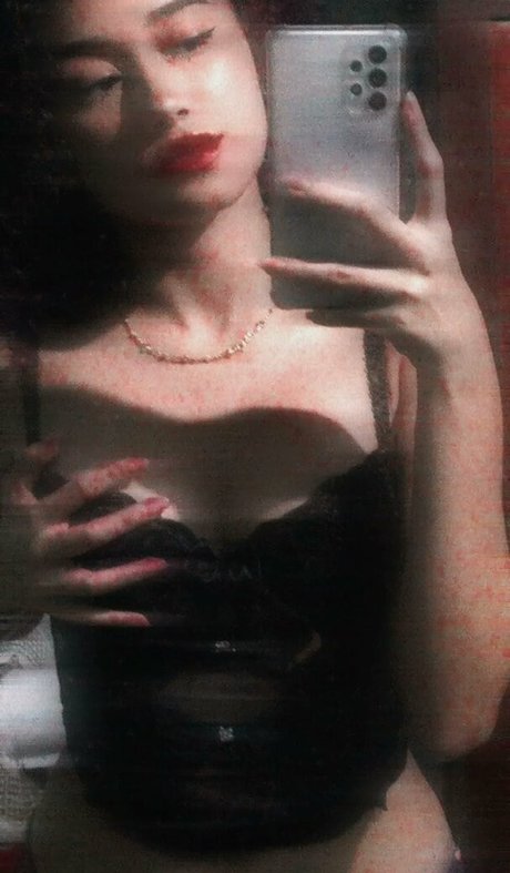 Sah Santtos_ model beautiful pic