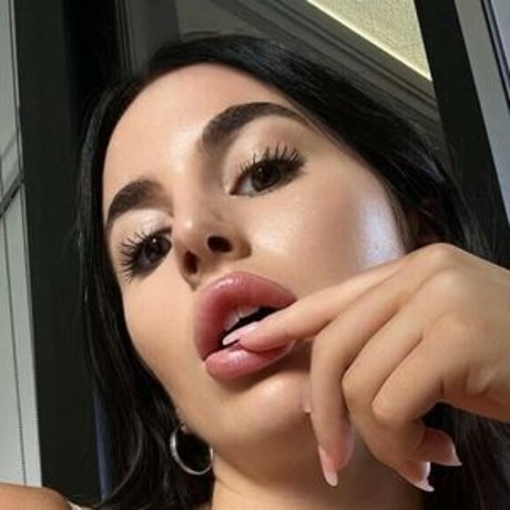 Izzy Davis sex actress images