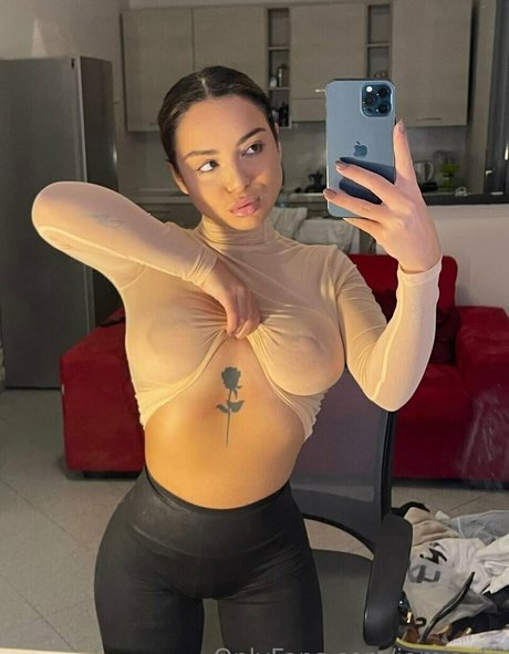 iamjaele naked star archive