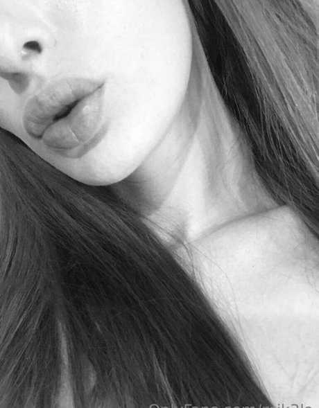 mik3la bonita actriz galerías