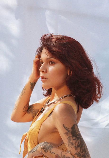 blvckchxrry hermosa modelo recopilación