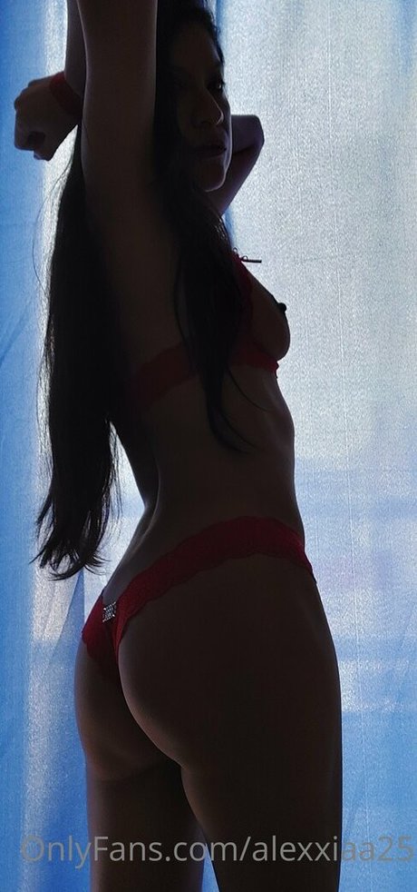 alexxiaa25 estrella caliente galerías