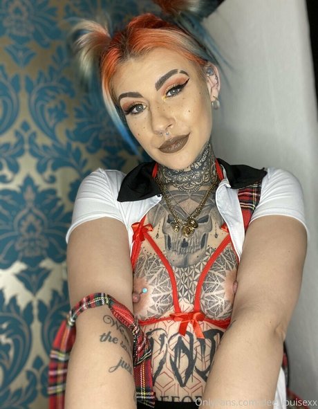 dee louisexx modelo gratis galerías