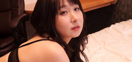 Rui Kiriyama modèle de sexe collection