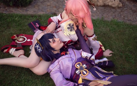 Alcololi desnudos de estrellas porno galería