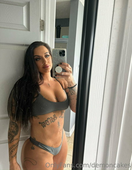 Demoncakes estrella porno xxx recopilación