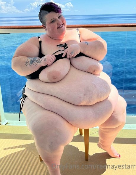 reenayestarr hermosa modelo archivo