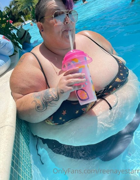 reenayestarr modelo desnuda galerías