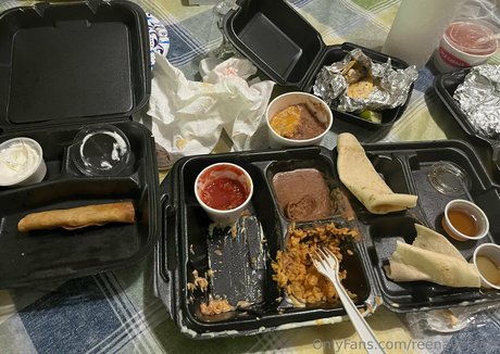 reenayestarr étoile exclusive image