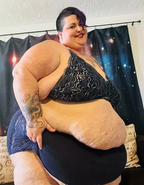 reenayestarr haut modèle galerie