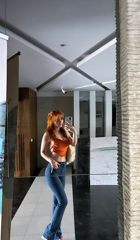 Aysennyuksel actriz xxx foto