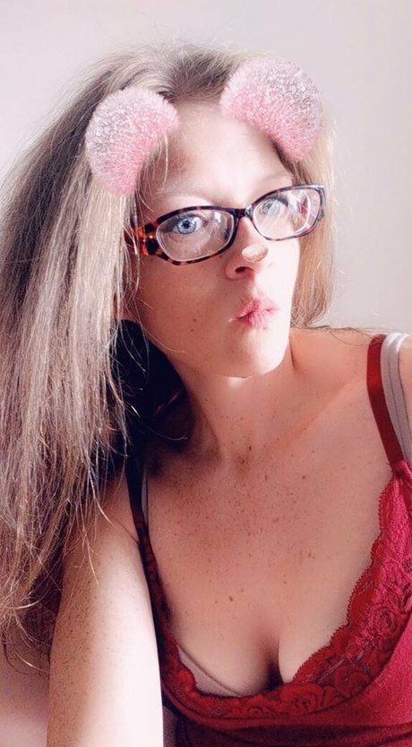 blueeyednerd71free naked star pic