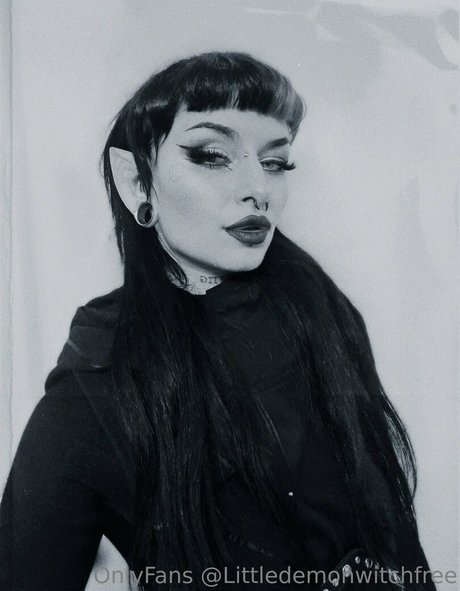littledemonwitchfree best model pic