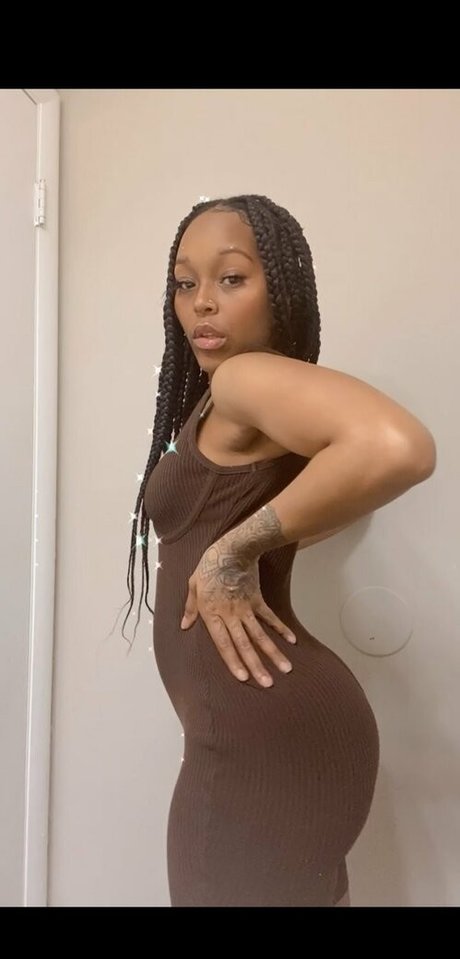 nsaneee estrella porno xxx imágenes