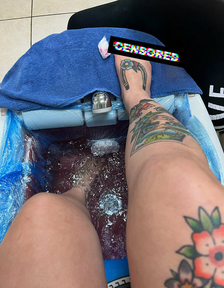 fun4lizzsfw estrella porno hermosa foto