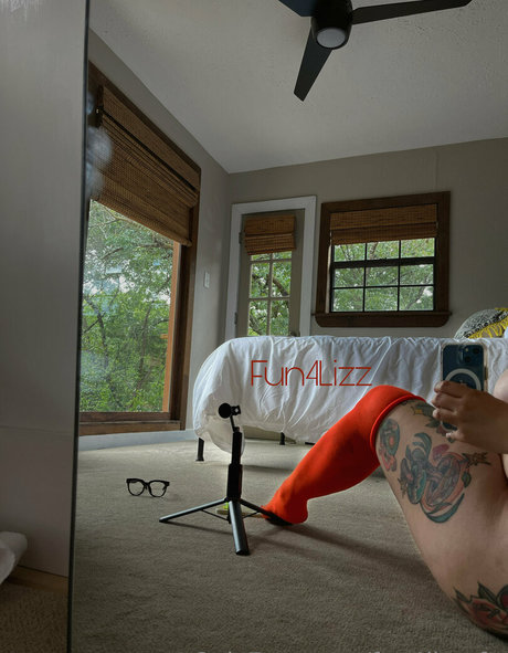 fun4lizzsfw star du sexe image