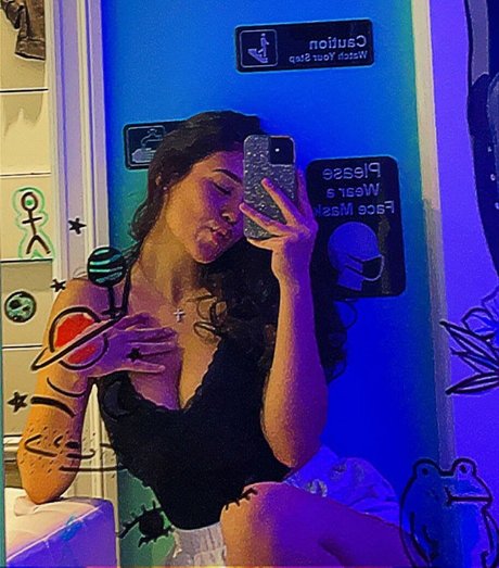 brown onlyfans porn img