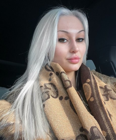lesbian squirt onlyfans art porn photo