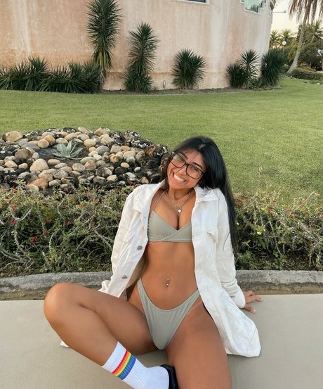 Gabrielle Wlisses pornographic model pic