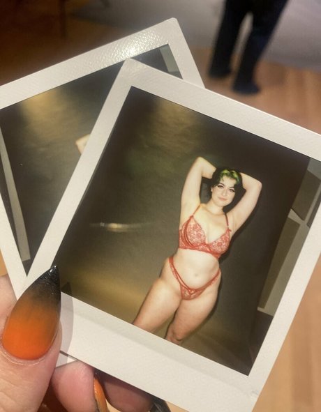 minniealiencos hermosa actriz archivo