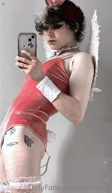 milkw0lf modèle de sexe images