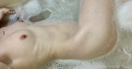 Emma Rouge estrella porno hd fotos