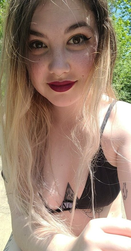 mara elysse model porn picture