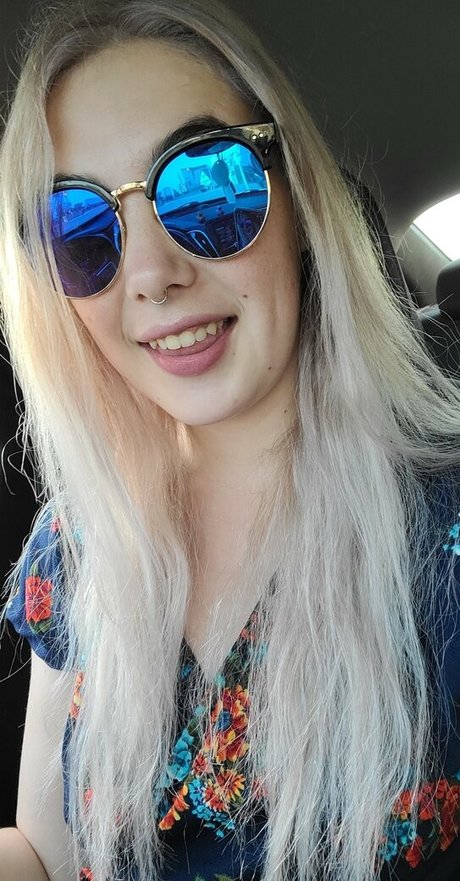 mara elysse star du porno chaude image