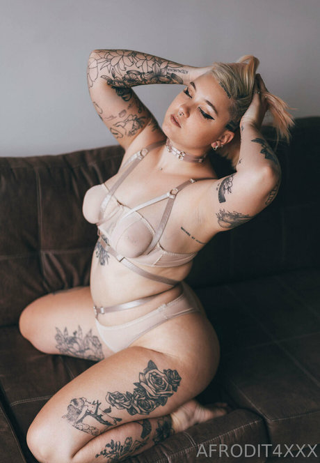 afrodit4x naked actress galleries