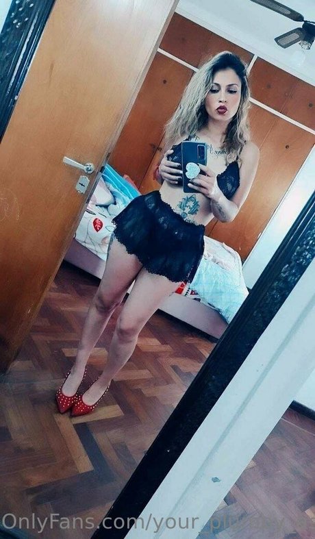 your plumpy ass pretty star pic