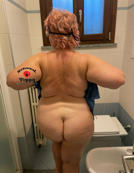 sensualpoppy modelo imagen