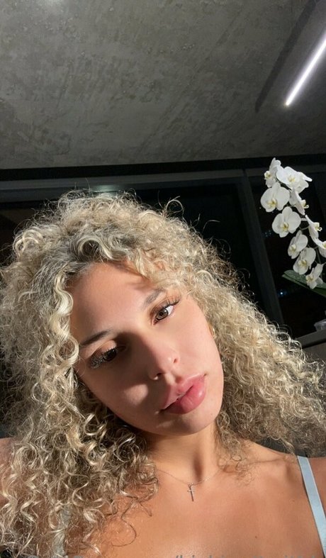 kickingitwithk modelo exclusivo archivo