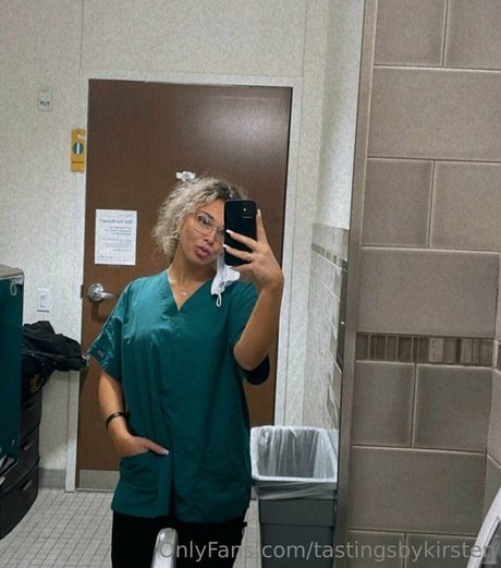 kickingitwithk star du porno nue photos