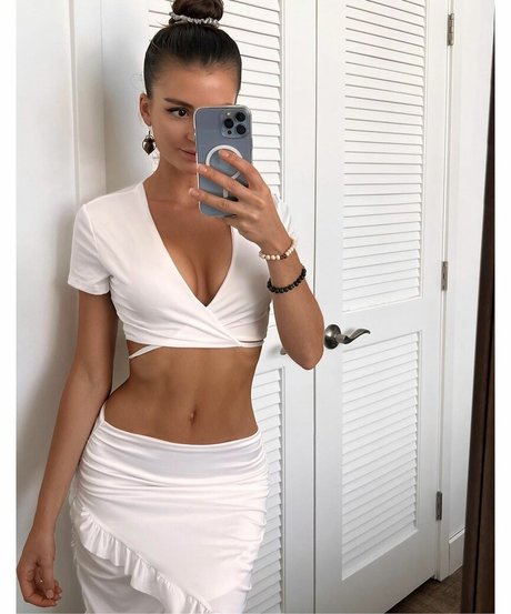 Coco Nadia actriz libre galería