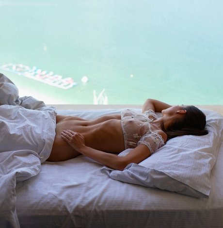 Coco Nadia arte modelo fotos