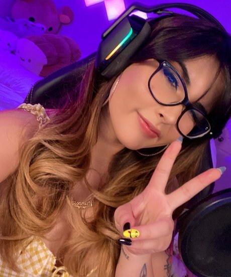 yourprincesslol modelo bonita fotos