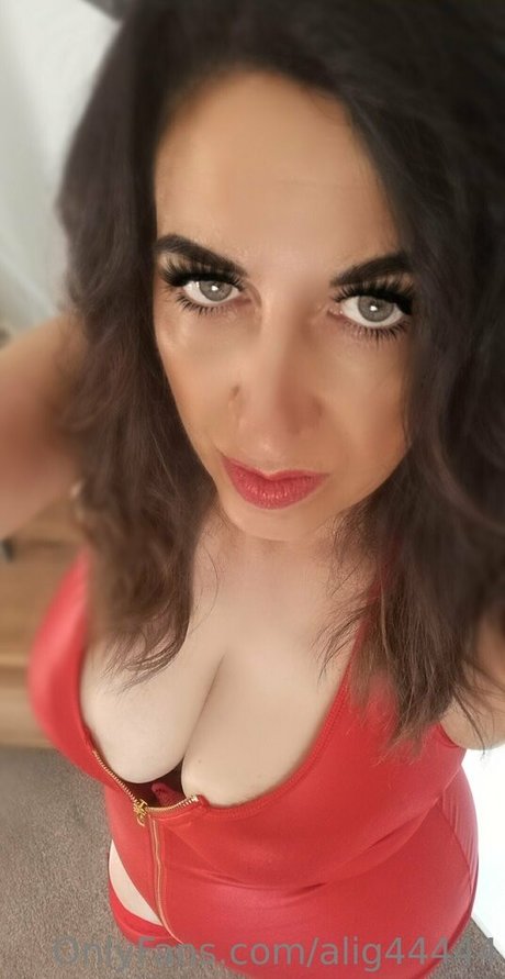 alig44444 modelo hd foto