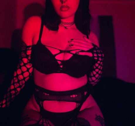 th3horrorlov3r estrella desnuda fotos