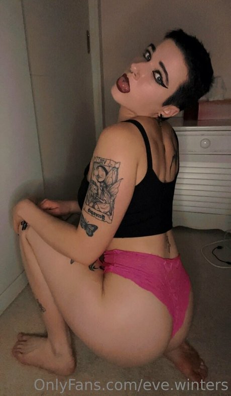 Eve winters star du porno adulte image