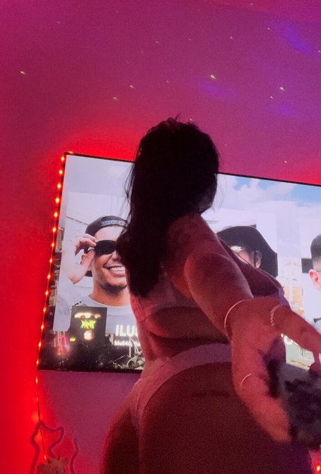 MandyLia star du porno de haute qualité image