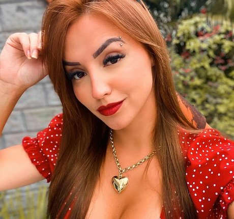 Leticia Ferrazzani sexo estrella galería
