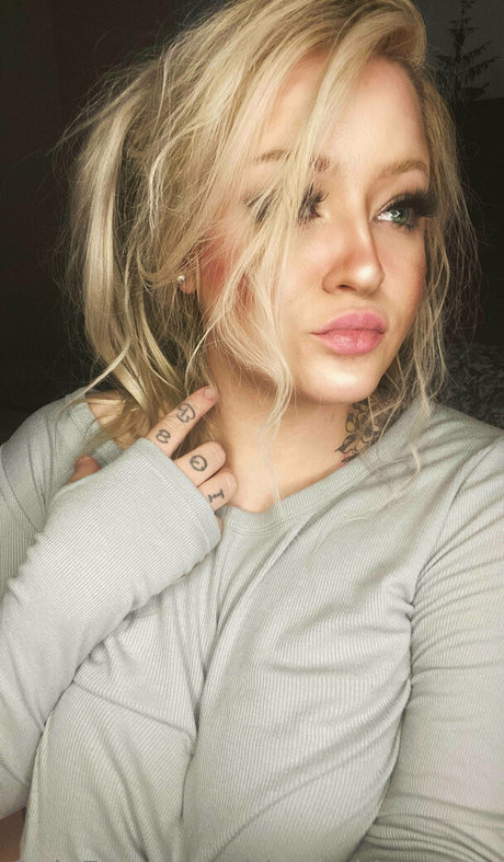 blondekittycattt xxx estrella porno imágenes