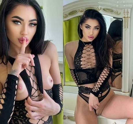 alexandraromance hermosa modelo galería