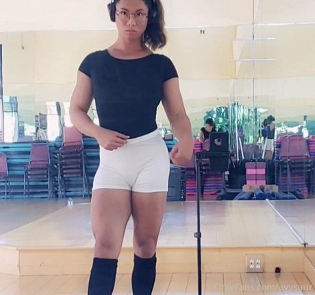 avysaur nus star du porno galerie