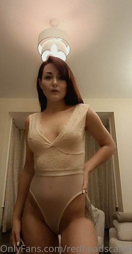 redheadscarlettx estrella hermosa archivo