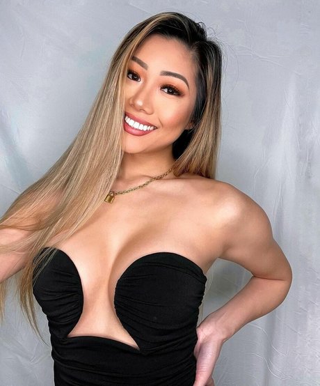 naked onlyfans beautiful nude picture