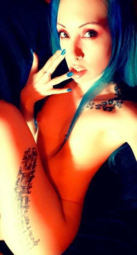 vulgarkitty star du porno érotique image