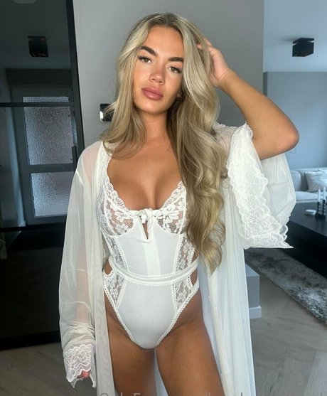 lunalust official star du porno parfaite galeries