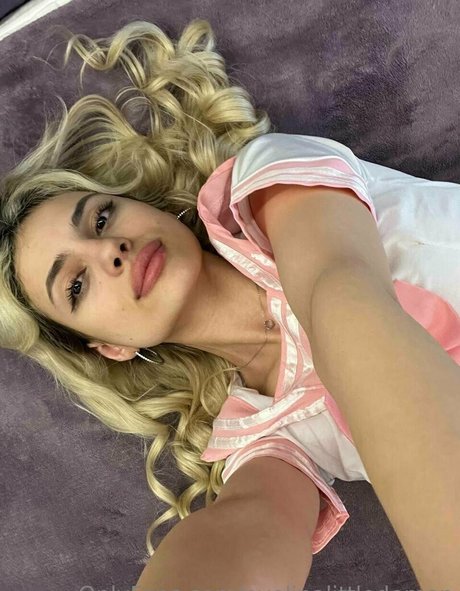 evelinalittledemon estrella libre fotos